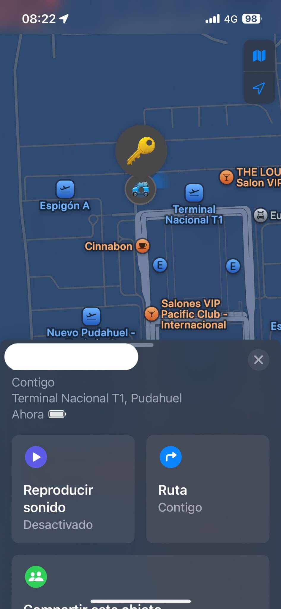 Interfaz de seguimiento del Chip SmartTrack Eufy mostrándose en un mapa, con una llave rastreada en la Terminal Nacional T1, Pudahuel.