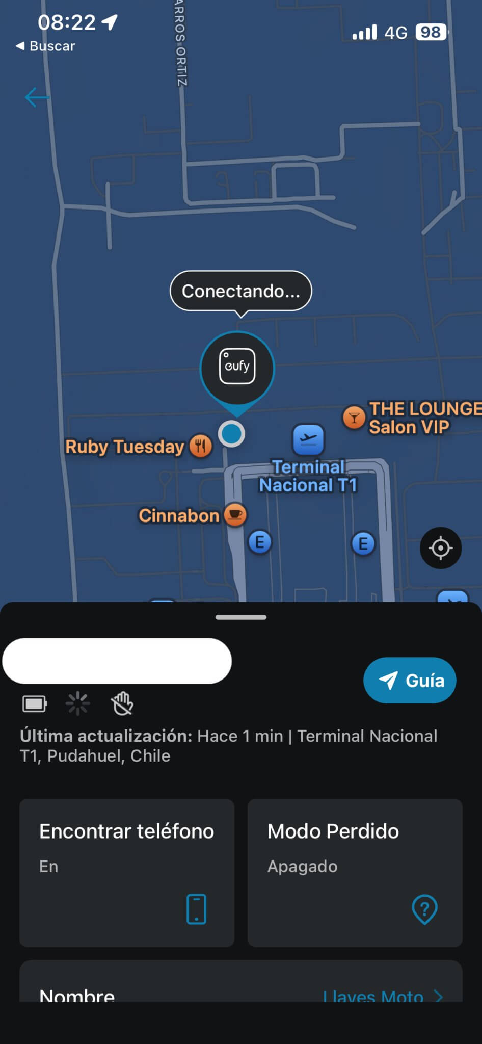 "Chip SmartTrack Eufy app tracking a device in Terminal Nacional T1, Pudahuel, Chile; compatible with Apple and Android for finding lost luggage and objects."